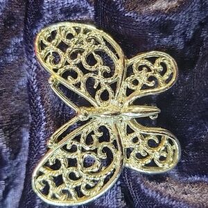 Gerry's Vintage Lacy Filigree Silver Tone Butterfly Brooch